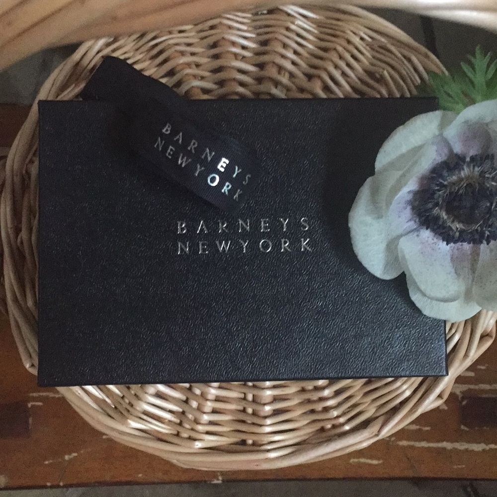 Little Barneys Box